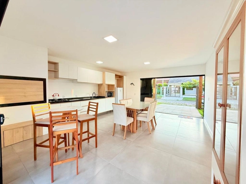 Casa à venda em Atlântida Sul!: 9ª foto da galeria de imagens do imóvel