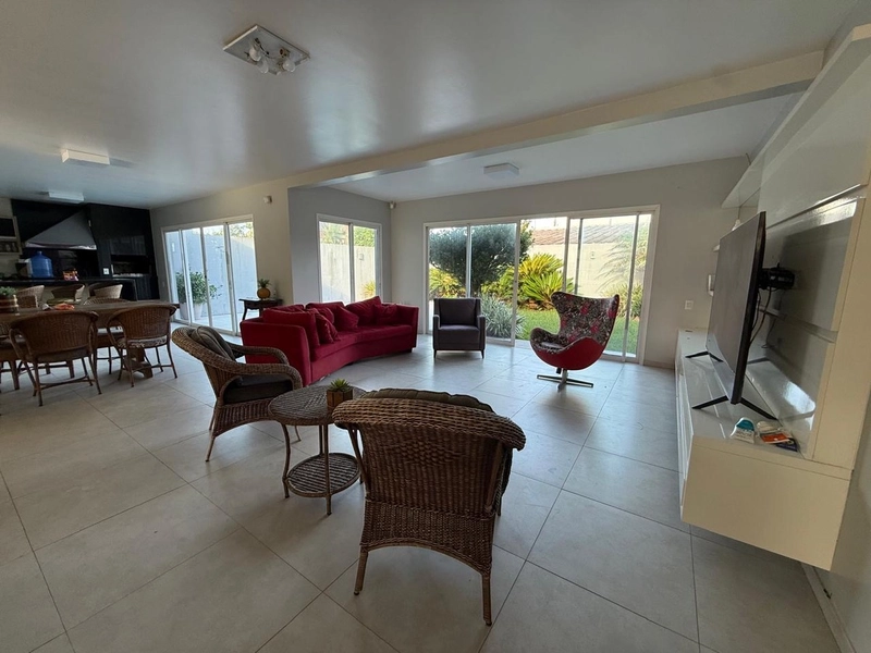 Casa em Atlântida sul a 100 metros da praia: 26ª foto da galeria de imagens do imóvel