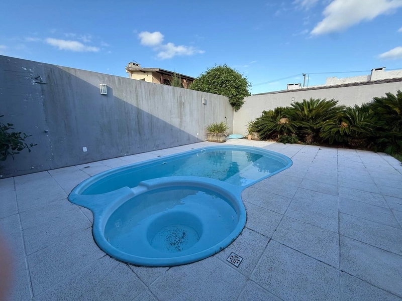 Casa em Atlântida sul a 100 metros da praia: 33ª foto da galeria de imagens do imóvel