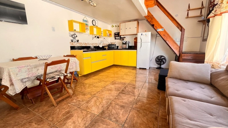 Casa em Atlântida Sul: 8ª foto da galeria de imagens do imóvel