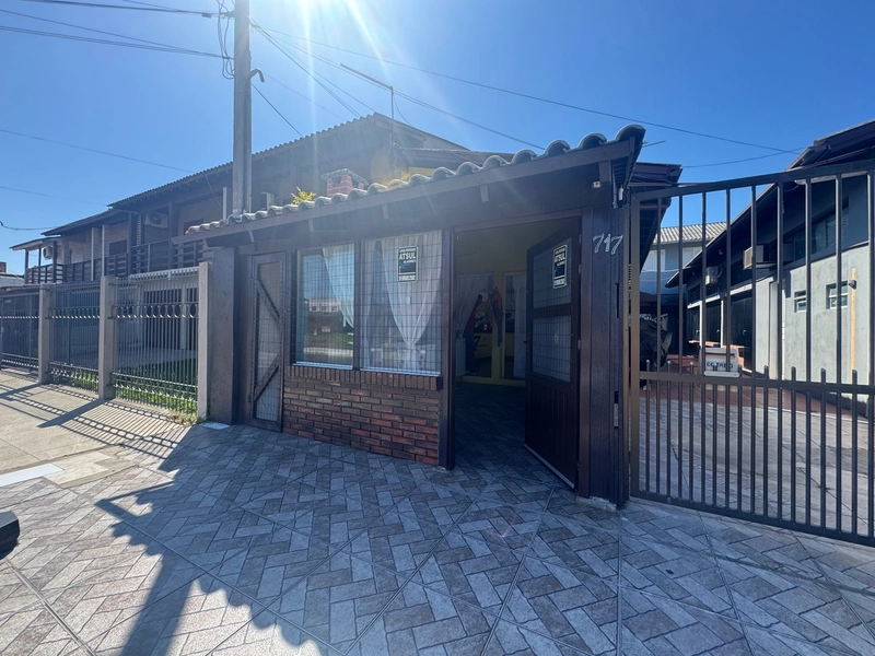 Casa em Atlântida Sul