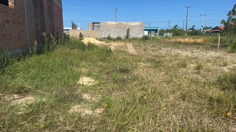 Terreno em Atlântida Sul