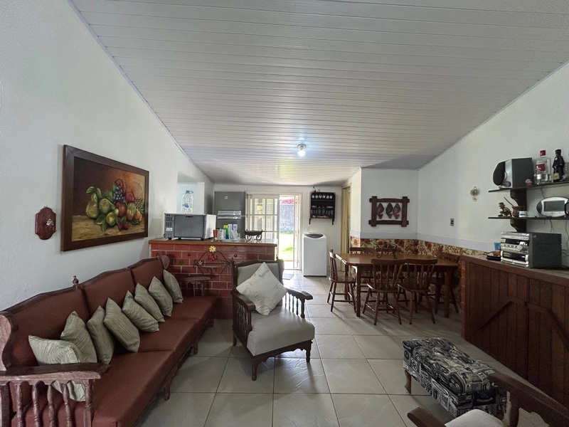 Casa à venda em Atlântida Sul!: 6ª foto da galeria de imagens do imóvel