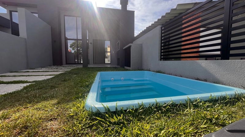 Milanezi Vende casa em Atlântida sul: 3ª foto da galeria de imagens do imóvel