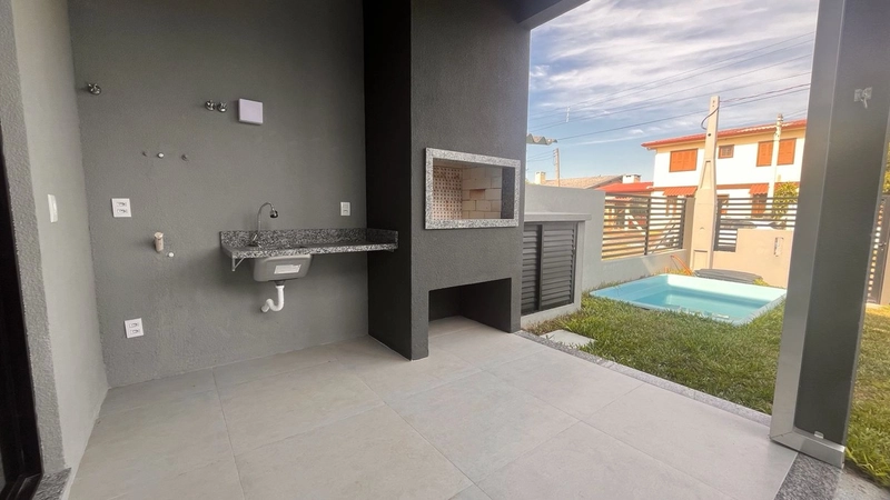 Milanezi Vende casa em Atlântida sul: 8ª foto da galeria de imagens do imóvel