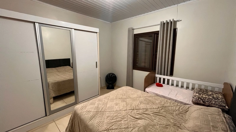 Casa em Atlântida Sul: 13ª foto da galeria de imagens do imóvel