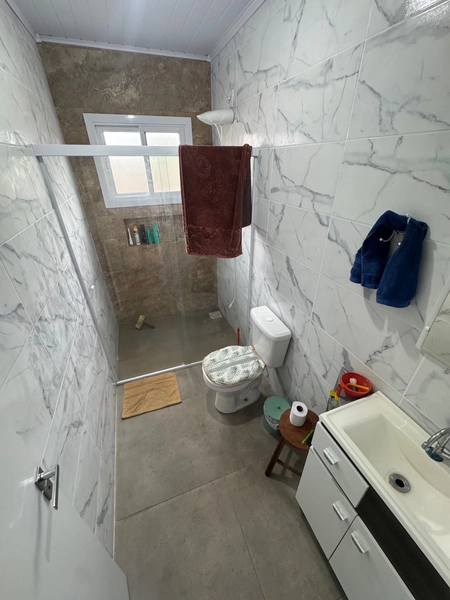 Casa em Atlântida Sul: 6ª foto da galeria de imagens do imóvel