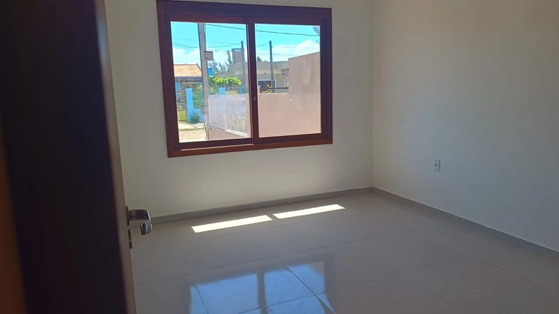 Geminado à venda em Atlântida Sul!: 6ª foto da galeria de imagens do imóvel