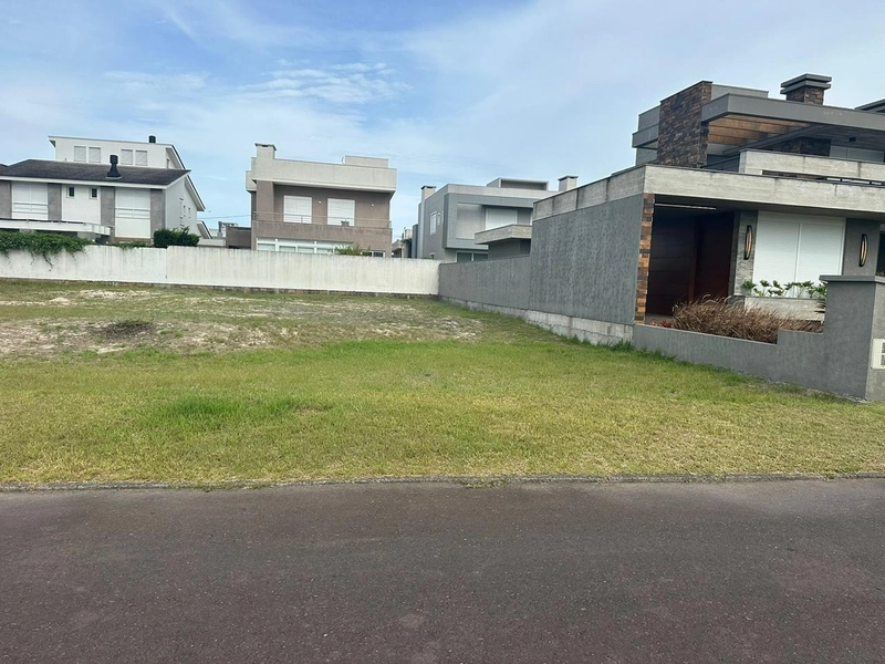 Seu terreno no Condomínio Atlântico está aqui!: 1ª foto da galeria de imagens do imóvel