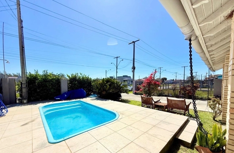 Casa à venda em Atlântida Sul!: 5ª foto da galeria de imagens do imóvel