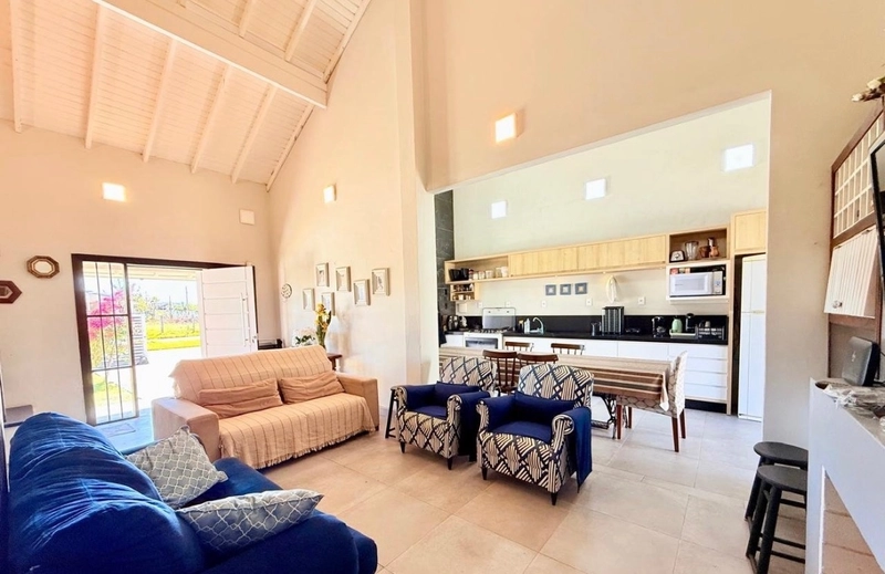 Casa à venda em Atlântida Sul!: 6ª foto da galeria de imagens do imóvel