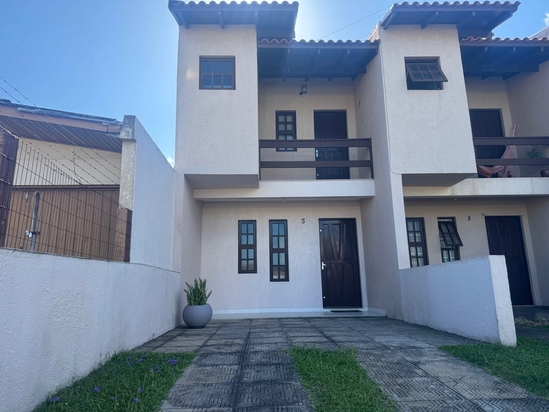 Casa em Atlântida Sul  a 350 metros do mar!: 3ª foto da galeria de imagens do imóvel