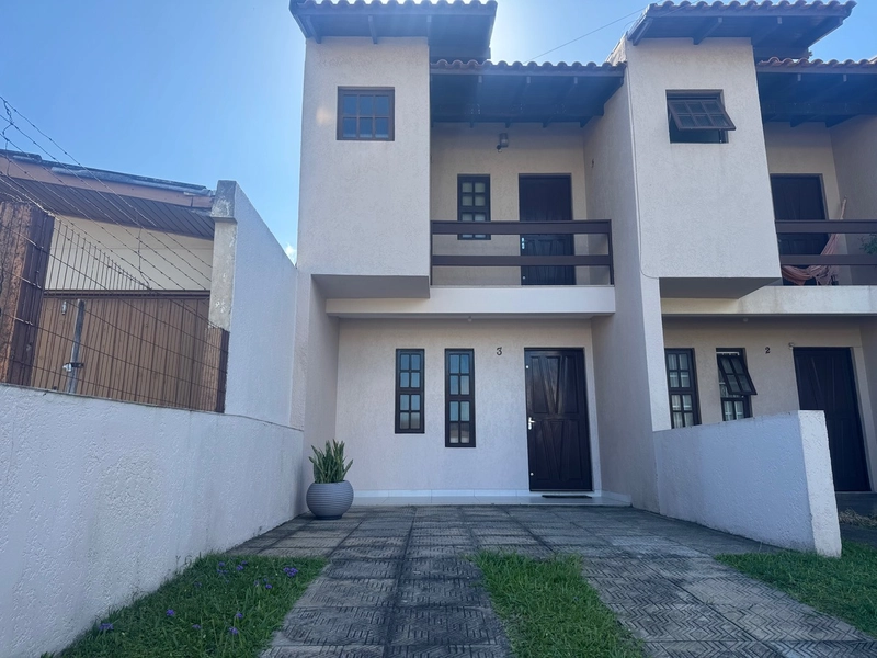 Casa em Atlântida Sul  a 350 metros do mar!: 1ª foto da galeria de imagens do imóvel