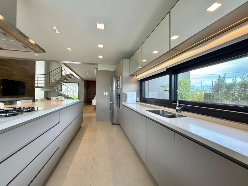 CONDOMÍNIO ENSEADA SOBRADO À VENDA BEIRA LAGO!: 13ª foto da galeria de imagens do imóvel