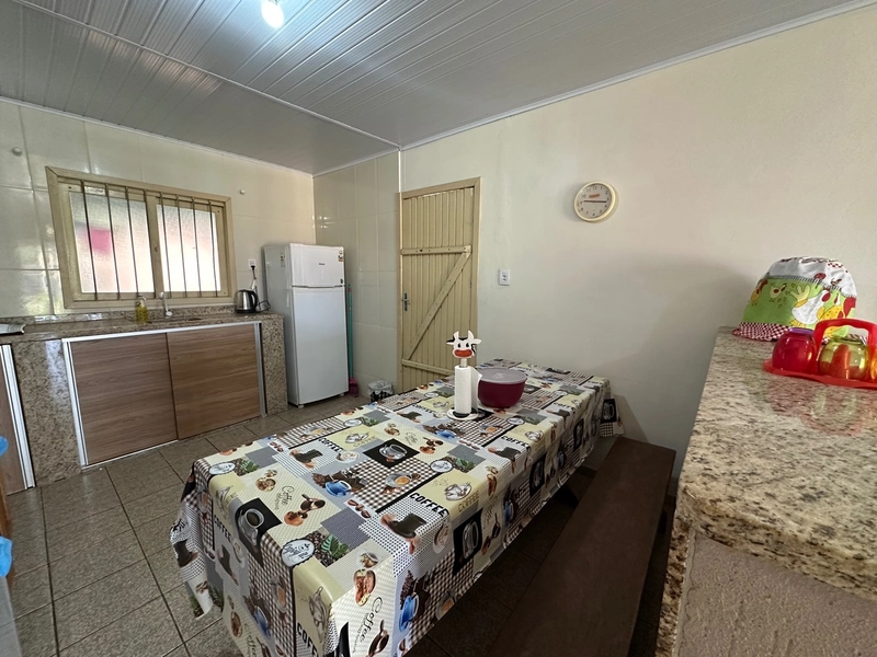 Casa 3 dormitórios próxima ao mar: 8ª foto da galeria de imagens do imóvel