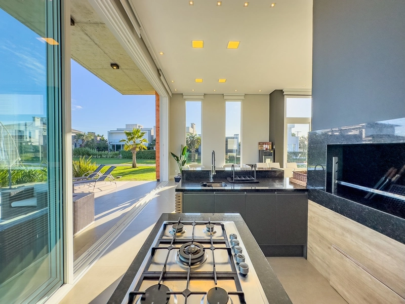 Casa no Condomínio Rivieira: 13ª foto da galeria de imagens do imóvel