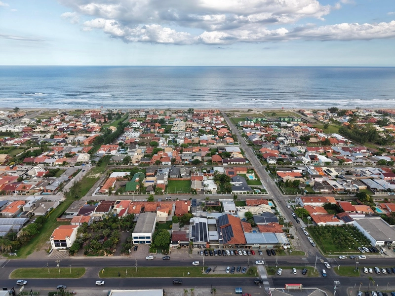 CASA EM ATLÂNTIDA: 37ª foto da galeria de imagens do imóvel
