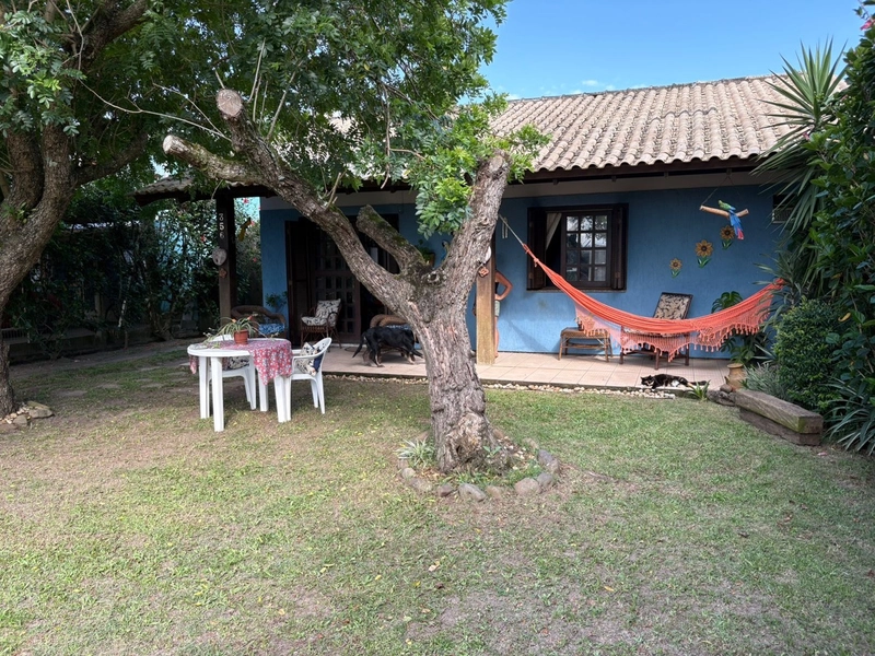 Casa a venda em Xangri-lá!!: 2ª foto da galeria de imagens do imóvel