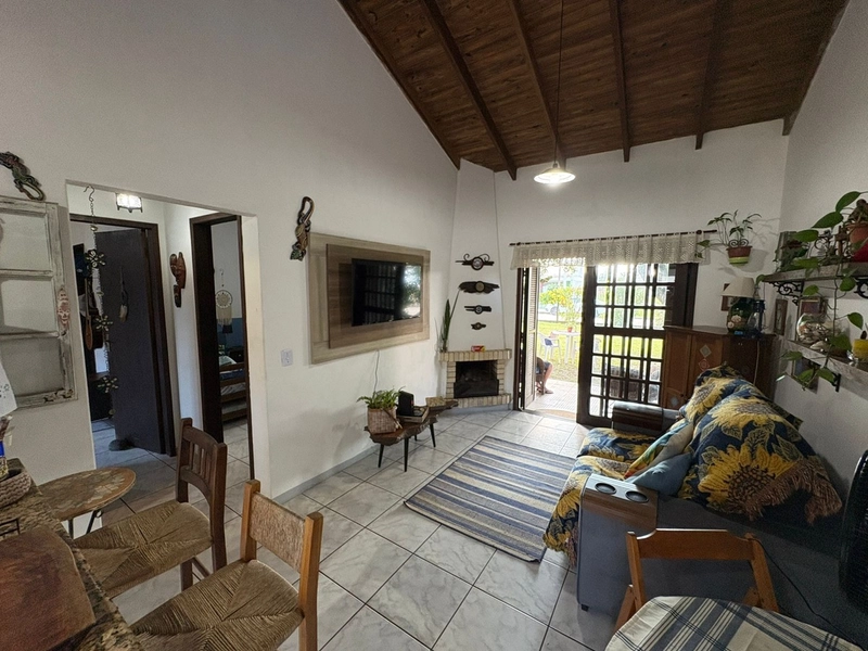 Casa a venda em Xangri-lá!!: 10ª foto da galeria de imagens do imóvel