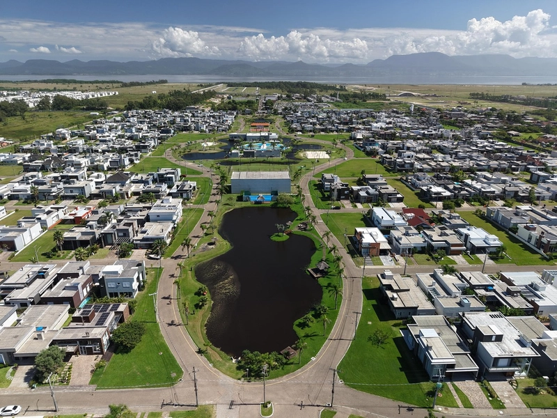 CASA À VENDA NO CONDOMÍNIO DUBAI RESORT!: 24ª foto da galeria de imagens do imóvel