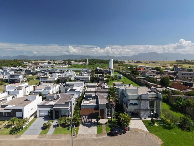 CASA À VENDA NO CONDOMÍNIO DUBAI RESORT!: 28ª foto da galeria de imagens do imóvel