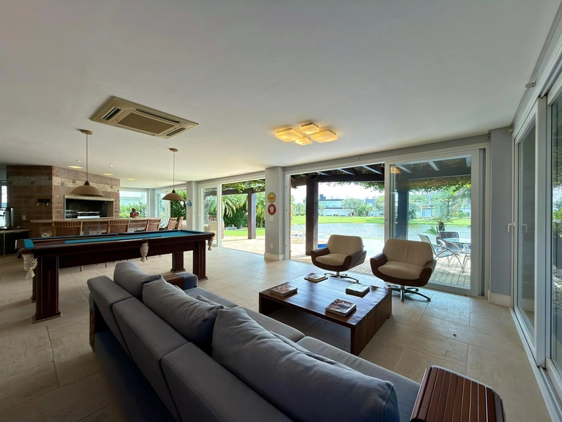 CONDOMÍNIO BOSQUES DE ATLÂNTIDA SOBRADO BEIRA LAGO  À VENDA!: 9ª foto da galeria de imagens do imóvel