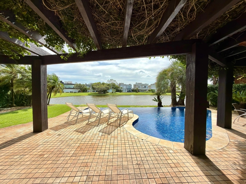 CONDOMÍNIO BOSQUES DE ATLÂNTIDA SOBRADO BEIRA LAGO  À VENDA!: 19ª foto da galeria de imagens do imóvel