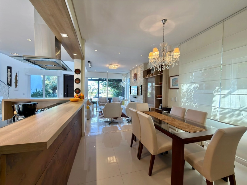 CONDOMÍNIO LAS PALMAS SOBRADO FRENTE LAGO À VENDA!: 12ª foto da galeria de imagens do imóvel