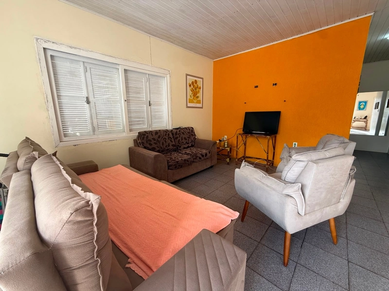 CASA À VENDA EM ATLÂNTIDA SUL!: 12ª foto da galeria de imagens do imóvel