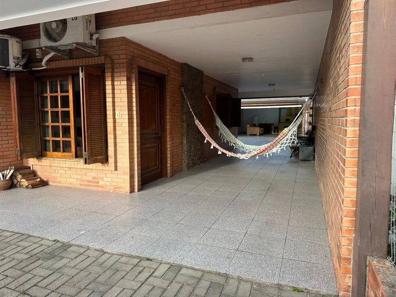 CASA À VENDA EM XANGRI-LÁ: 6ª foto da galeria de imagens do imóvel
