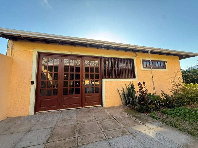 CASA À VENDA EM ATLÂNTIDA SUL!: 40ª foto da galeria de imagens do imóvel
