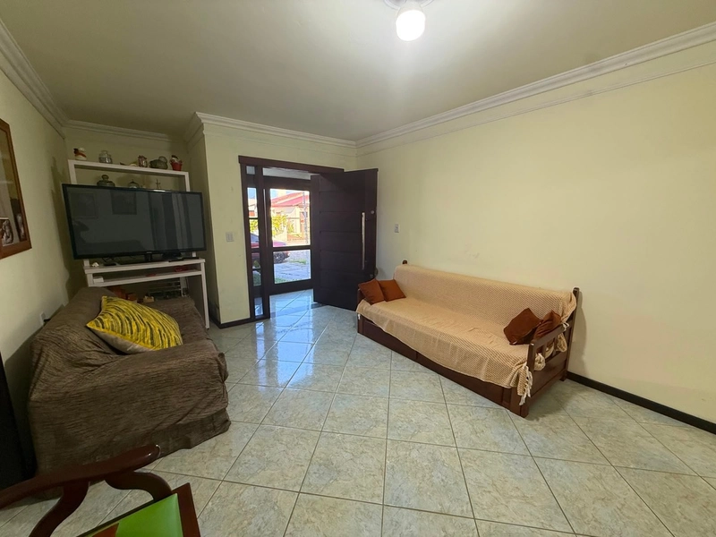 CASA À VENDA EM ATLÂNTIDA SUL!: 14ª foto da galeria de imagens do imóvel