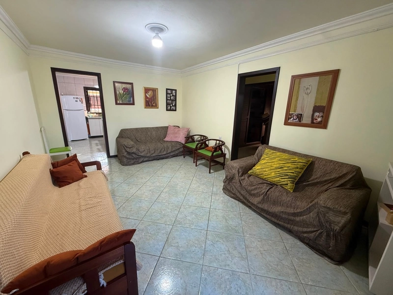 CASA À VENDA EM ATLÂNTIDA SUL!: 12ª foto da galeria de imagens do imóvel