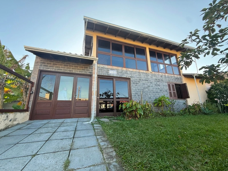 CASA À VENDA EM ATLÂNTIDA SUL!: 1ª foto da galeria de imagens do imóvel