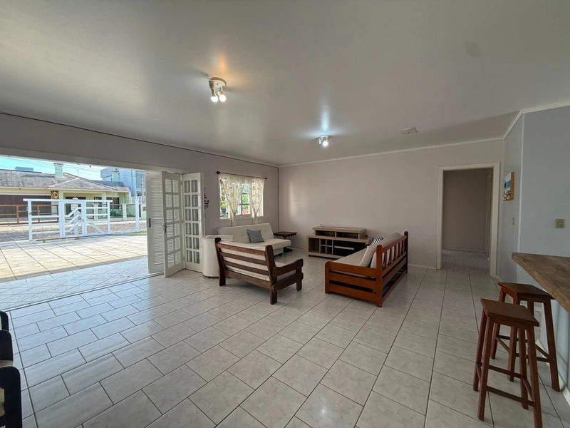 CASA À VENDA EM ATLÂNTIDA SUL!: 7ª foto da galeria de imagens do imóvel