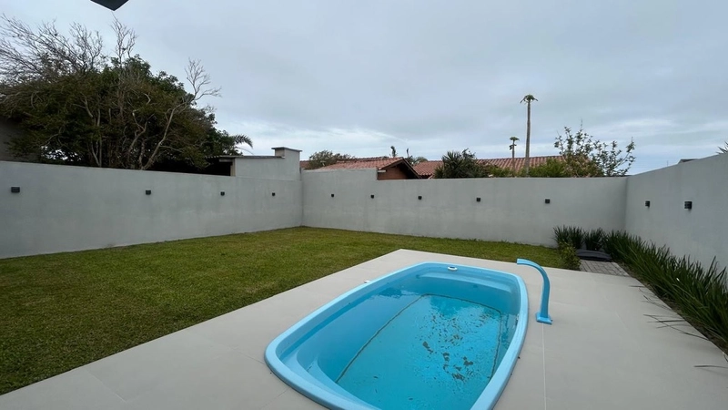 Casa em Atlantida Sul a 300 metros do mar!: 8ª foto da galeria de imagens do imóvel