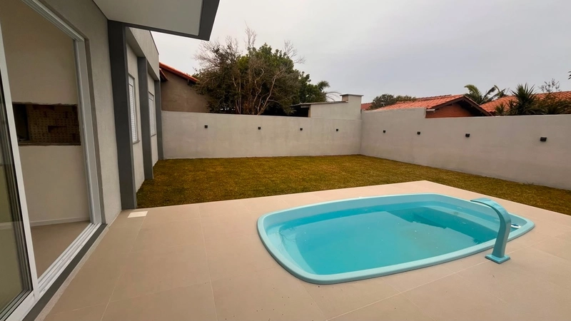 Casa em Atlantida Sul a 300 metros do mar!: 16ª foto da galeria de imagens do imóvel