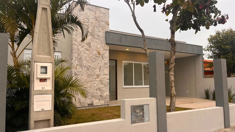 Casa em Atlantida Sul a 300 metros do mar!: 3ª foto da galeria de imagens do imóvel