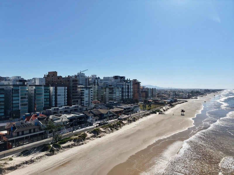 SOBRADO À BEIRA MAR À VENDA EM CAPÃO DA CANOA!: 29ª foto da galeria de imagens do imóvel