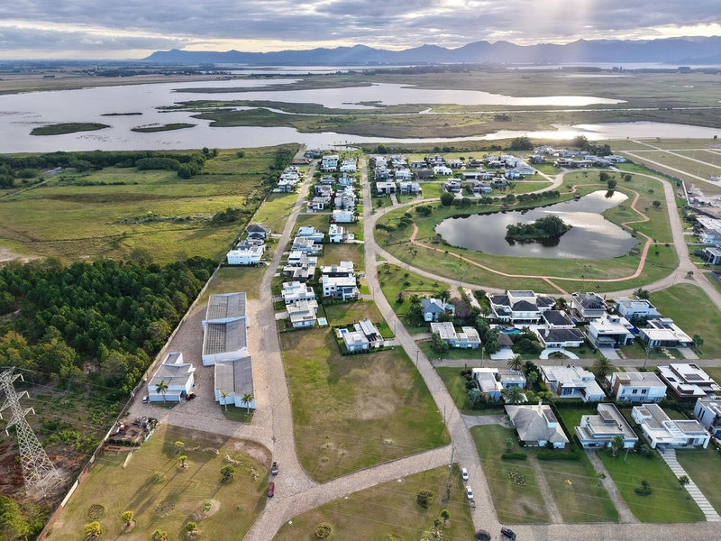 TERRENO À VENDA NO COND. NÁUTICO LAGOA DO PASSO: 3ª foto da galeria de imagens do imóvel