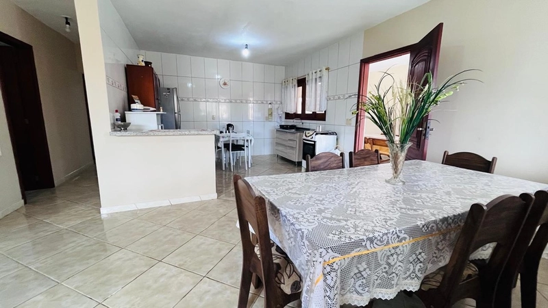 Casa a venda em Atlantida Sul: 6ª foto da galeria de imagens do imóvel