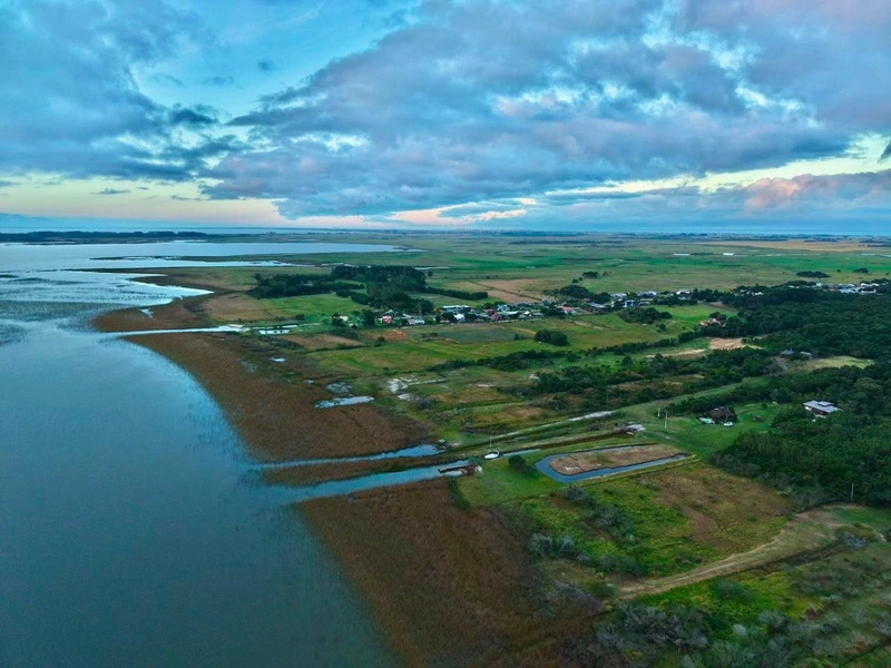 SÍTIO À BEIRA DA LAGOA DO PALMITAL EM OSÓRIO: 16ª foto da galeria de imagens do imóvel