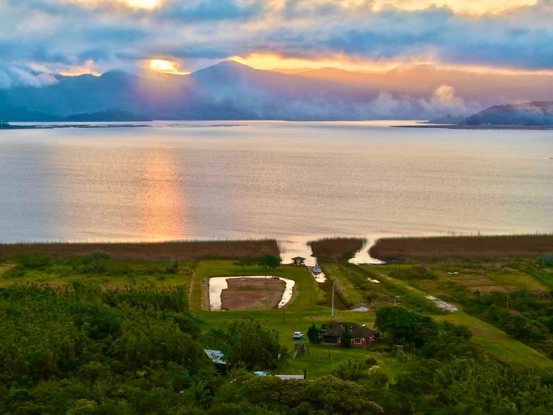 SÍTIO À BEIRA DA LAGOA DO PALMITAL EM OSÓRIO: 4ª foto da galeria de imagens do imóvel