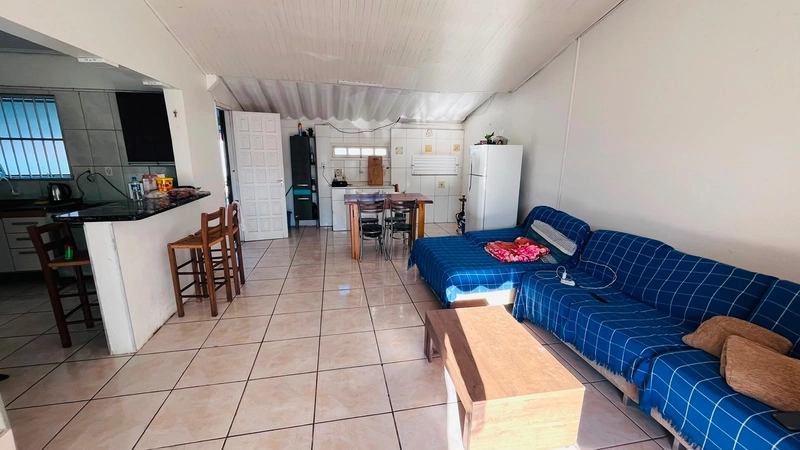 Casa á venda em Atlantida Sul: 3ª foto da galeria de imagens do imóvel
