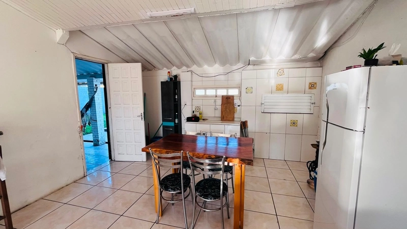 Casa á venda em Atlantida Sul: 5ª foto da galeria de imagens do imóvel
