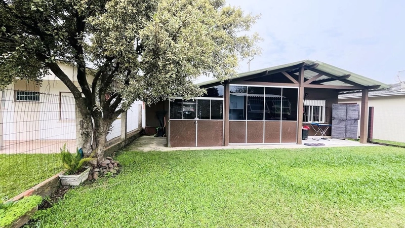 Casa a venda em Atlantida Sul: 2ª foto da galeria de imagens do imóvel