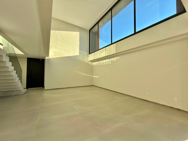 CONDOMÍNIO AMANÁ CASA À BEIRA DO LAGO: 8ª foto da galeria de imagens do imóvel