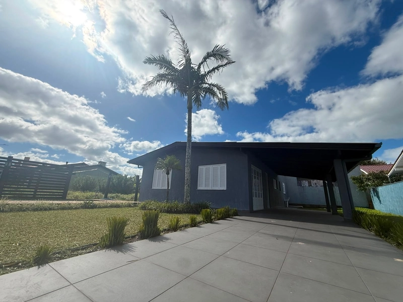 CASA À VENDA EM XANGRI-LÁ