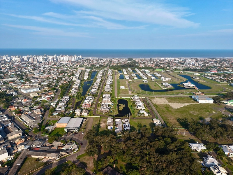 CASA À VENDA EM ATLÂNTIDA!: 46ª foto da galeria de imagens do imóvel