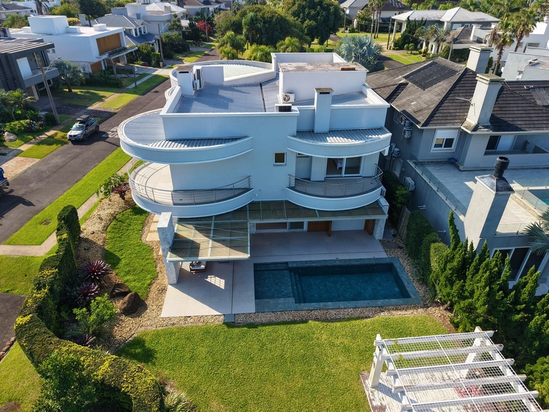 CASA À VENDA EM ATLÂNTIDA!: 57ª foto da galeria de imagens do imóvel